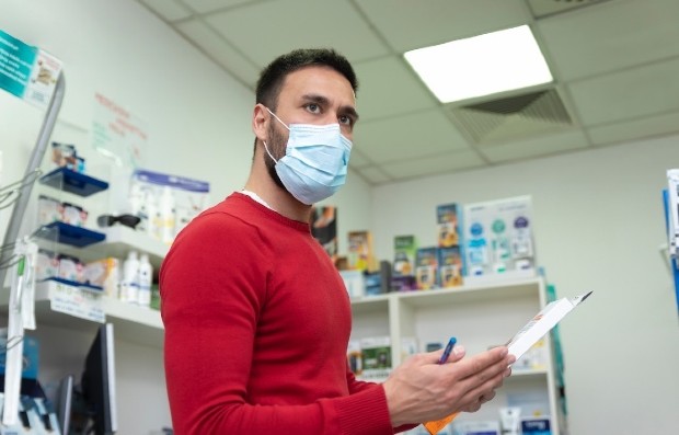 Pharmacist covid 620.jpg