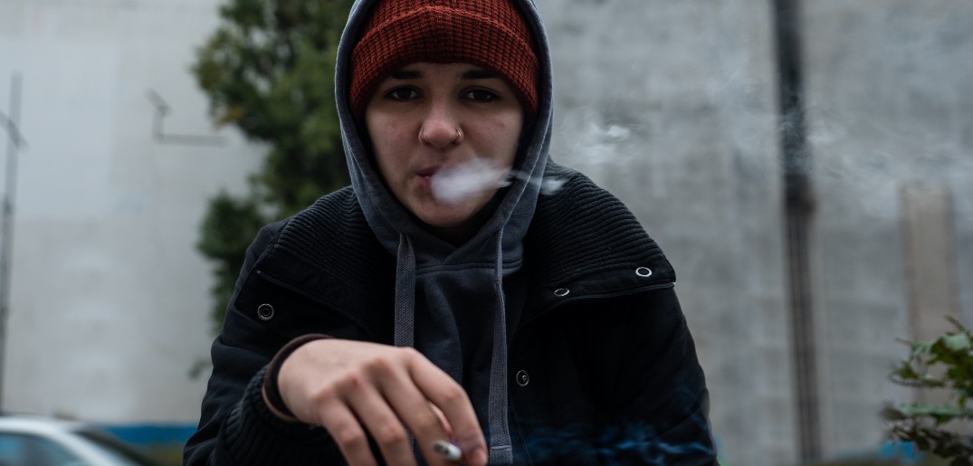 Smoking poverty 1075.jpg