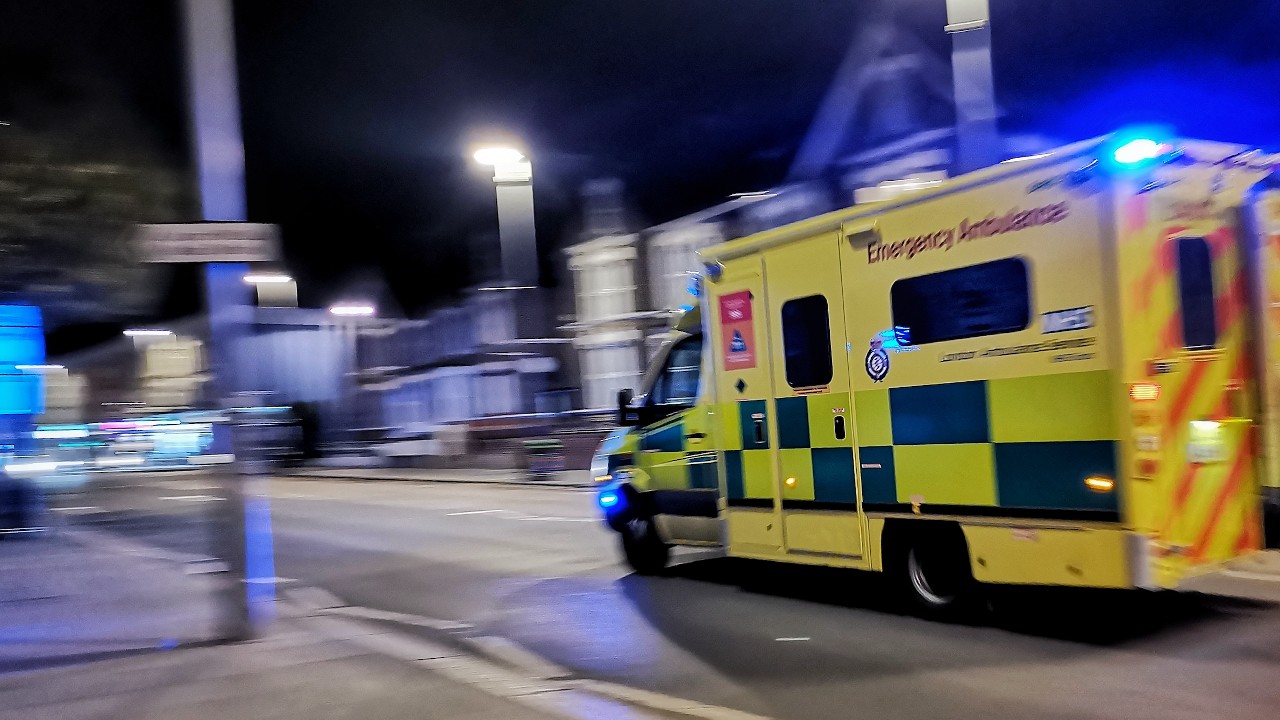 london-ambulance-1280