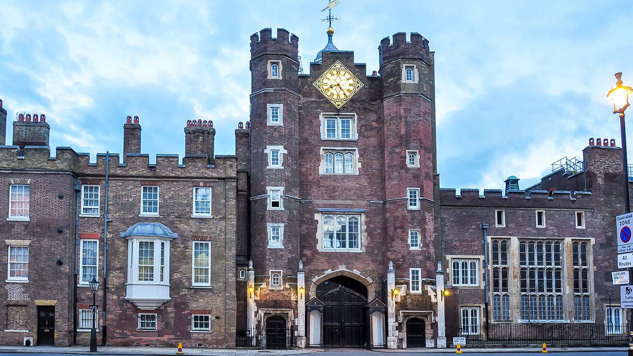 st james palace summary.jpg
